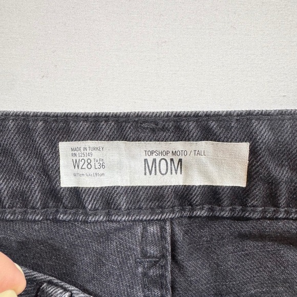 Topshop Moto Mom Jeans High Rise Tiger Embroidered Black Tall 28 Boho Streetwear - Picture 8 of 12